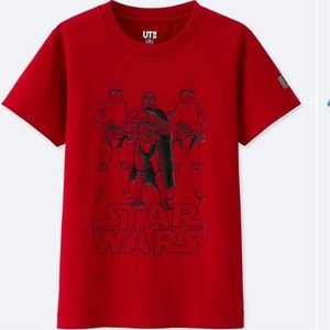 Uniqlo Boys Red Star Wars Tshirt